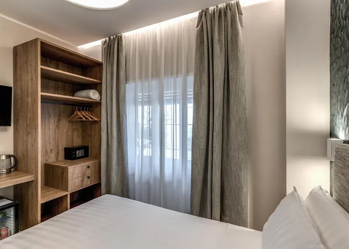 Гостевой дом Lf Borgo Trastevere 4*